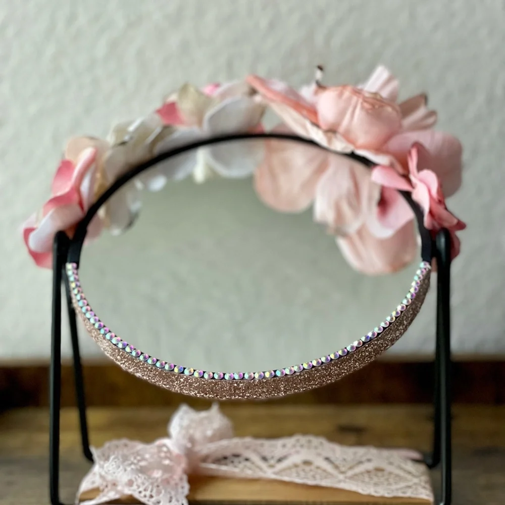 Handmade decorative make up mirror Pink.